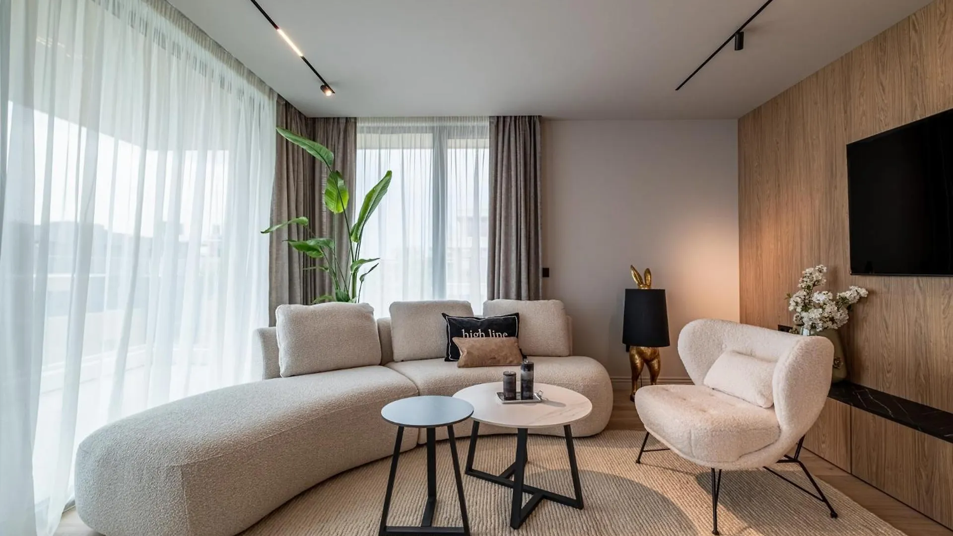 Azur Resort Luxury Apartments Varna 0*,