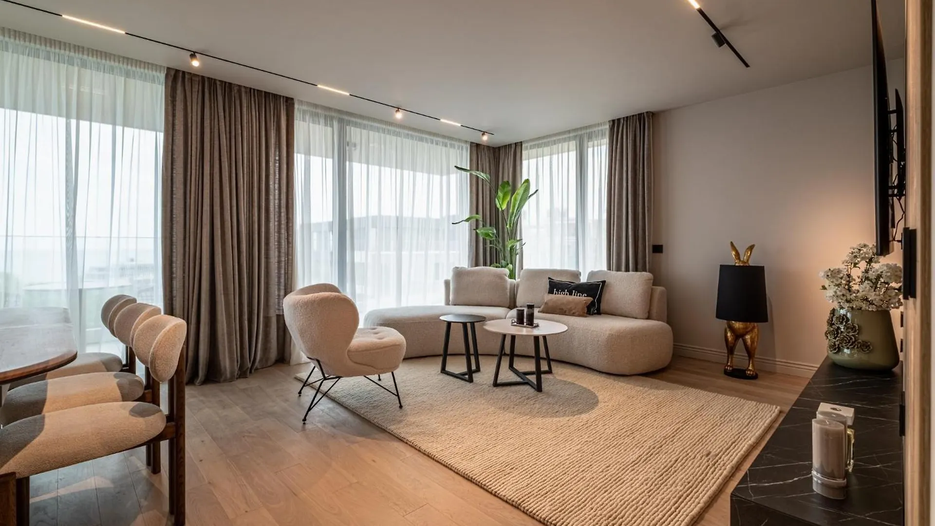 Azur Resort Luxury Apartments Varna 0*,